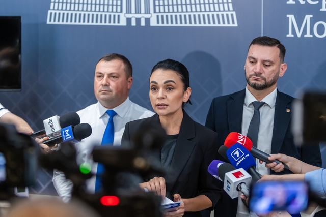 DEPUTY FROM "OUR PARTY" PROPOSED TO MPS TO INITIATE ADOPTION OF LAW ON ABOLITION OF PARLIAMENTARY IMMUNITY