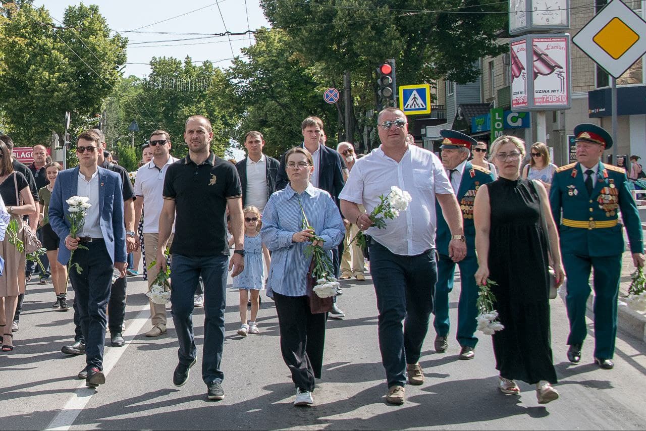 Activiștii Partidului Nostru din Chișinău și Bălți au participat la acțiuni comemorative pe 22 iunie (3)