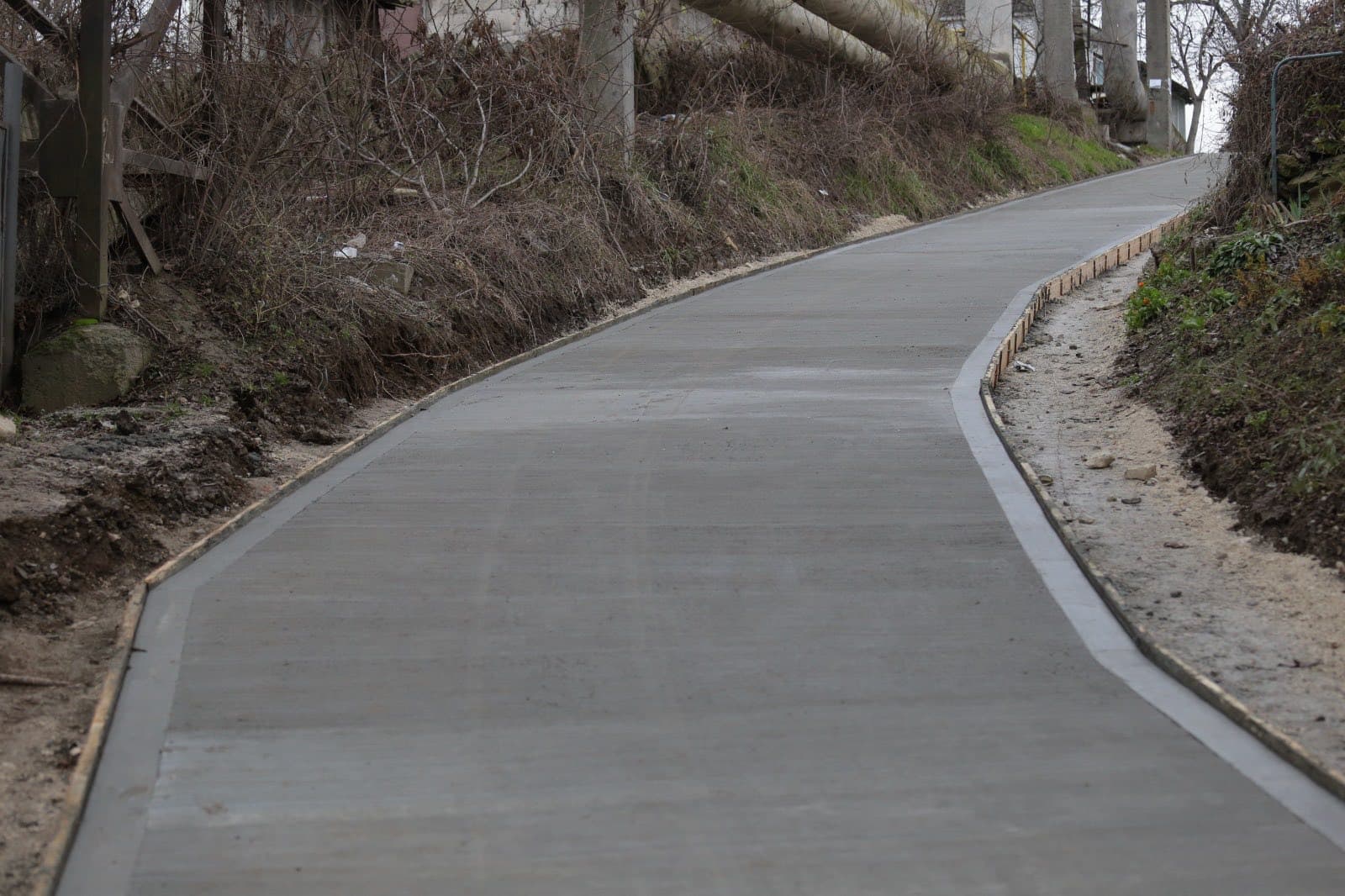 (FOTO/VIDEO) Municipiul Bălți implementează soluții inovatoare pentru drumuri greu accesibile (1)
