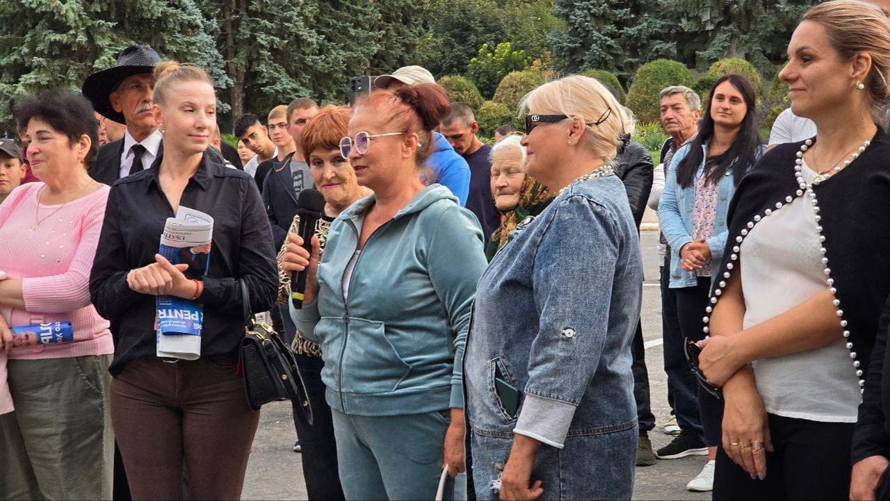 Renato Usatîi, la Dondușeni: Sănătatea copiilor noștri este o prioritate absolută (7)