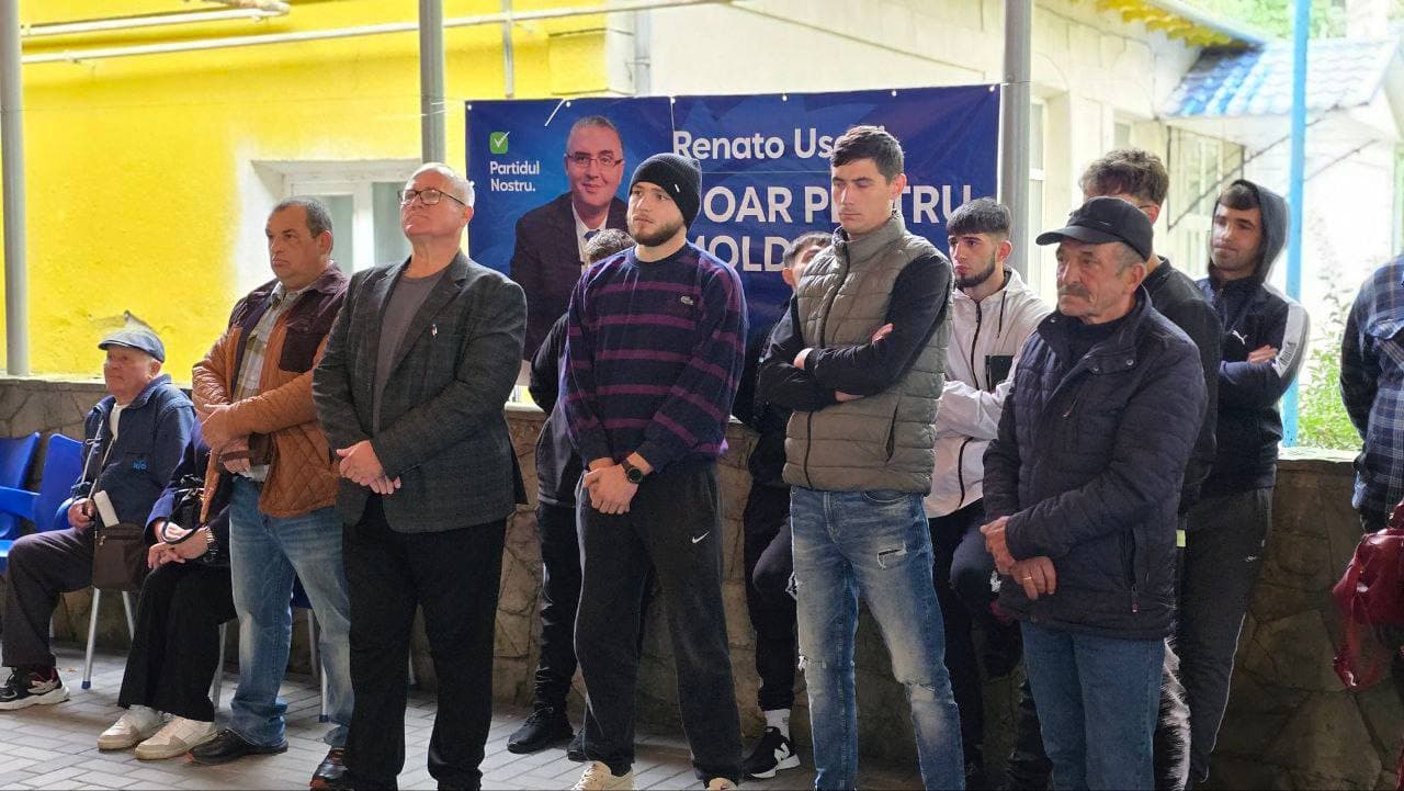 Ренато Усатый на встрече в Чимишлии: Электронные аптеки в каждой сельской примэрии, государственные аптеки и социальные магазины в каждом районе! (4)