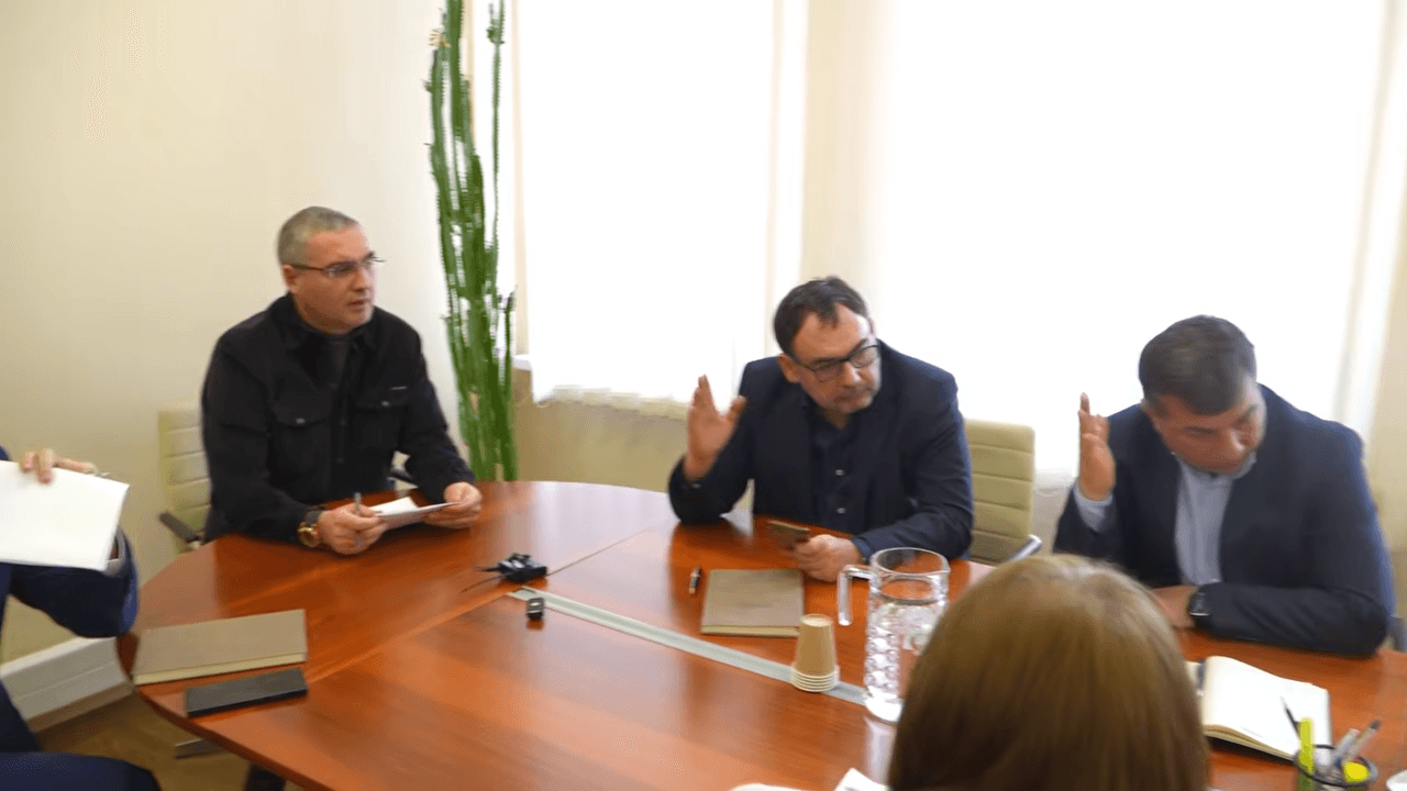 Aviz pozitiv condiționat, votat unanim, pentru proiectul Partidului Nostru privind prelungirea până la un an a termenului de aflare pe teritoriul Republicii Moldova a automobilelor înmatriculate peste hotare