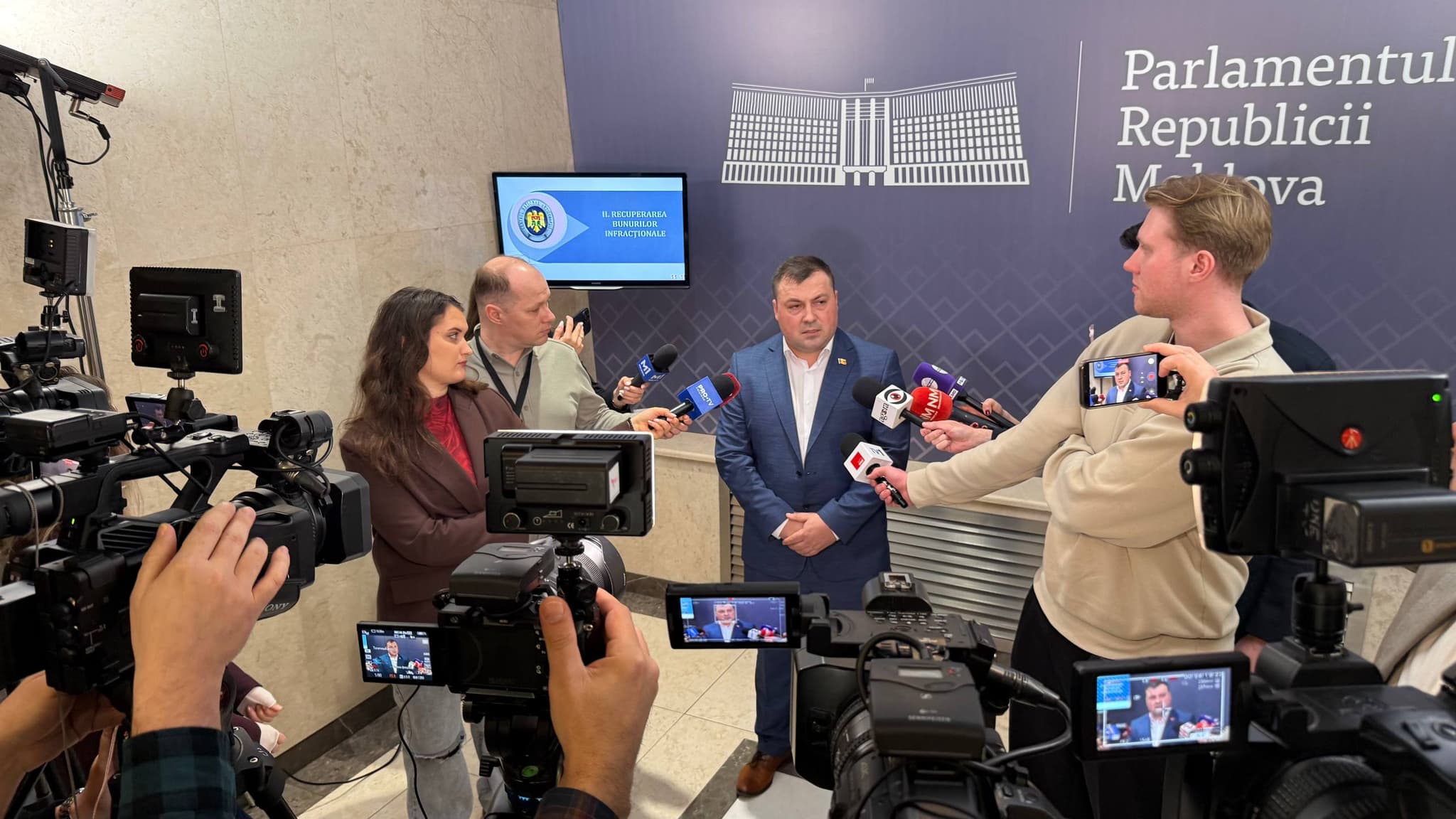 Serghei Ivanov propune reducerea accizei la motorină și folosirea rezervelor de stat pentru a sprijini fermierii și pentru a diminua efectele în lanț a scumpirii carburanților