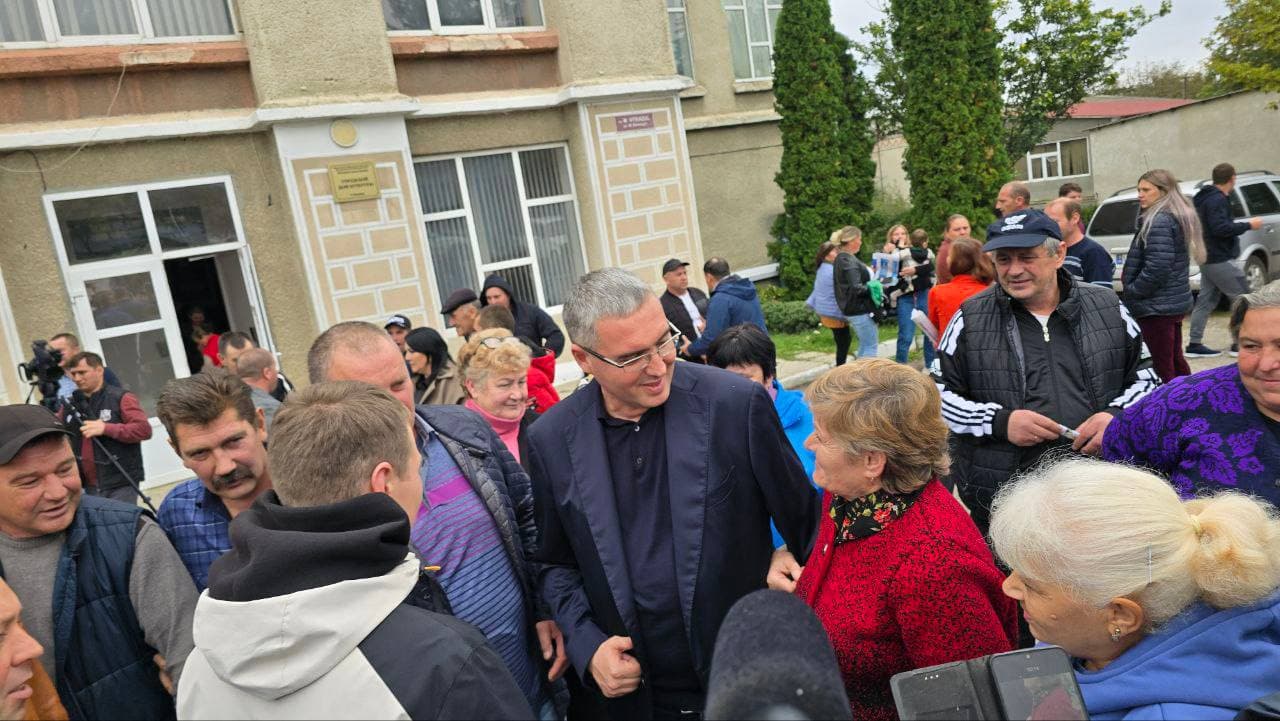 Renato Usatîi insistă ca angajații CFM să fie egalați cu bugetarii și salariile să le fie achitate  din bugetul de stat (10)