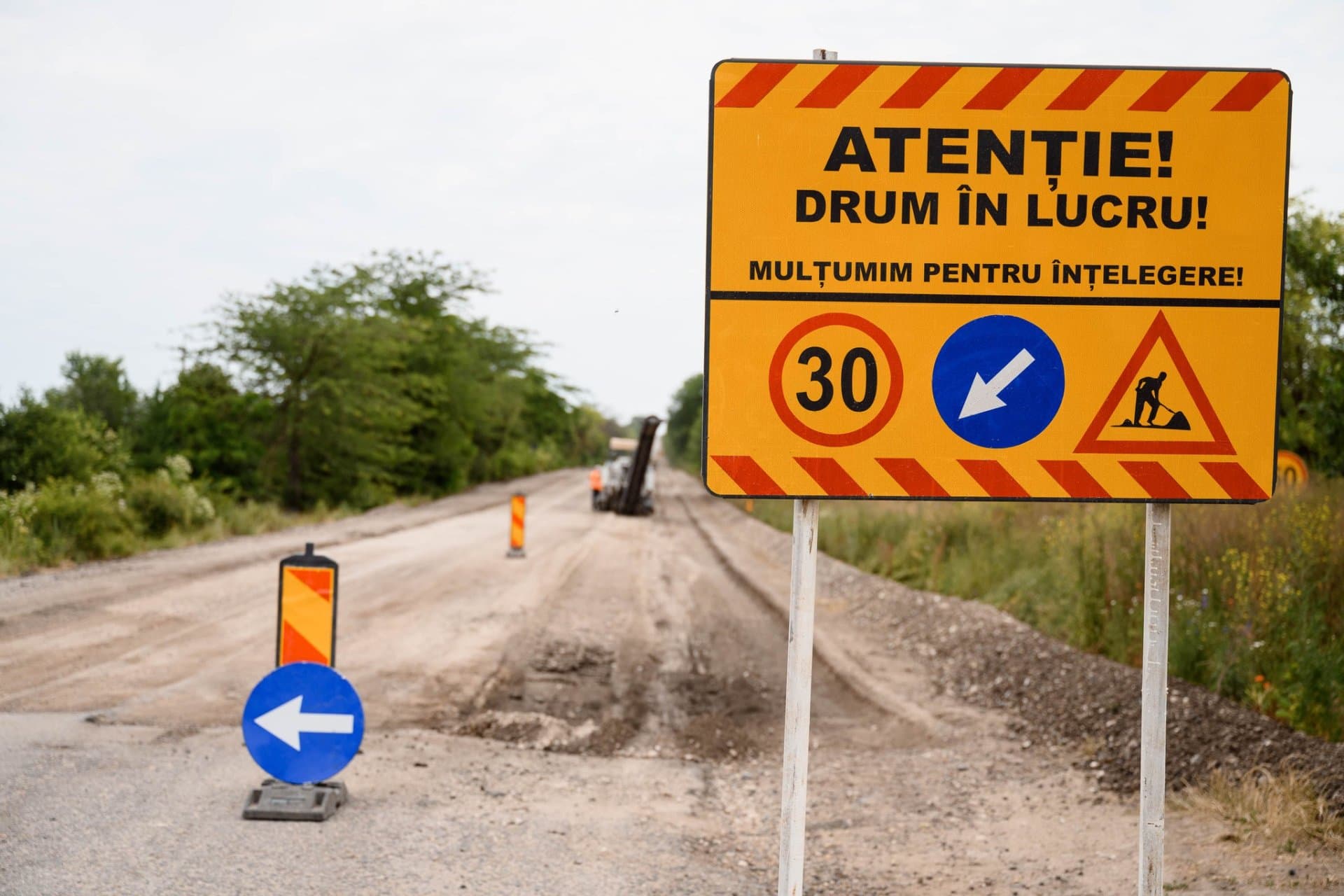 Alexandr Berlinschii cere ministrului Infrastructurii și Dezvoltării Regionale explicații privind costurile și întârzierile lucrărilor la drumul G39 din Florești