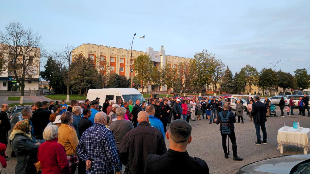 Renato Usatîi, la Anenii Noi: Statul trebuie să garanteze achiziționarea producției agricole de la oameni pentru a sprijini satele (1)