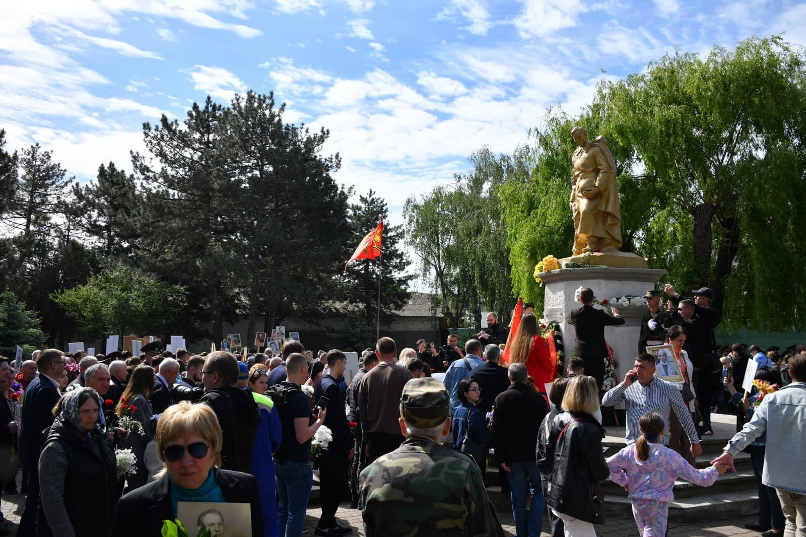 THE DEFENSE MINISTRY REFUSED TO PROVIDE A MILITARY BAND FOR THE MAY 9 EVENTS