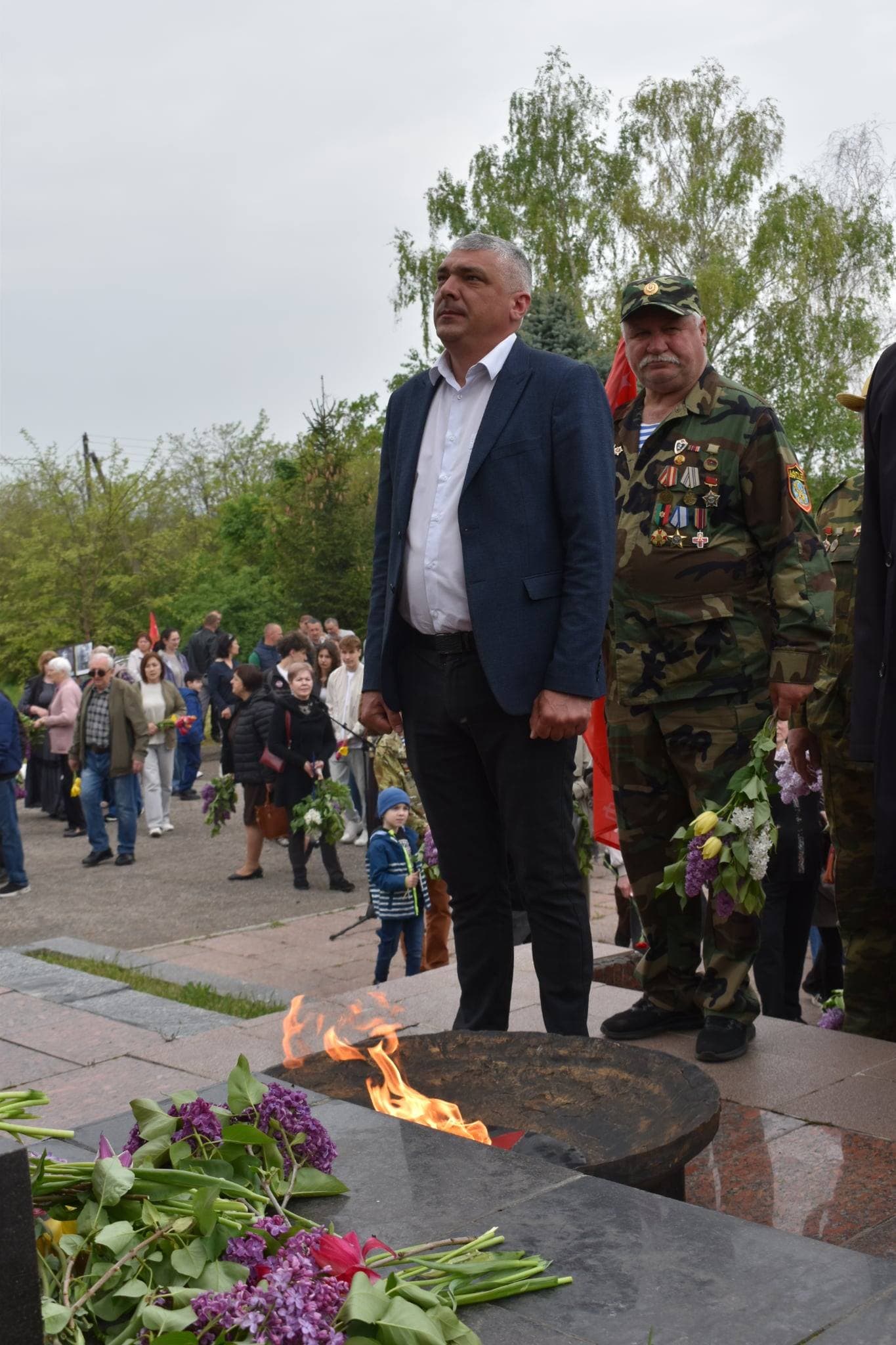(FOTO) Pe 9 mai, echipele Partidului Nostru din toată țara au omagiat pacea (45)