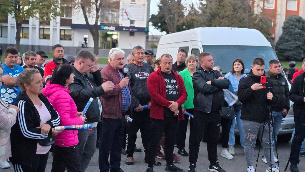 Renato Usatîi, la Anenii Noi: Statul trebuie să garanteze achiziționarea producției agricole de la oameni pentru a sprijini satele (5)