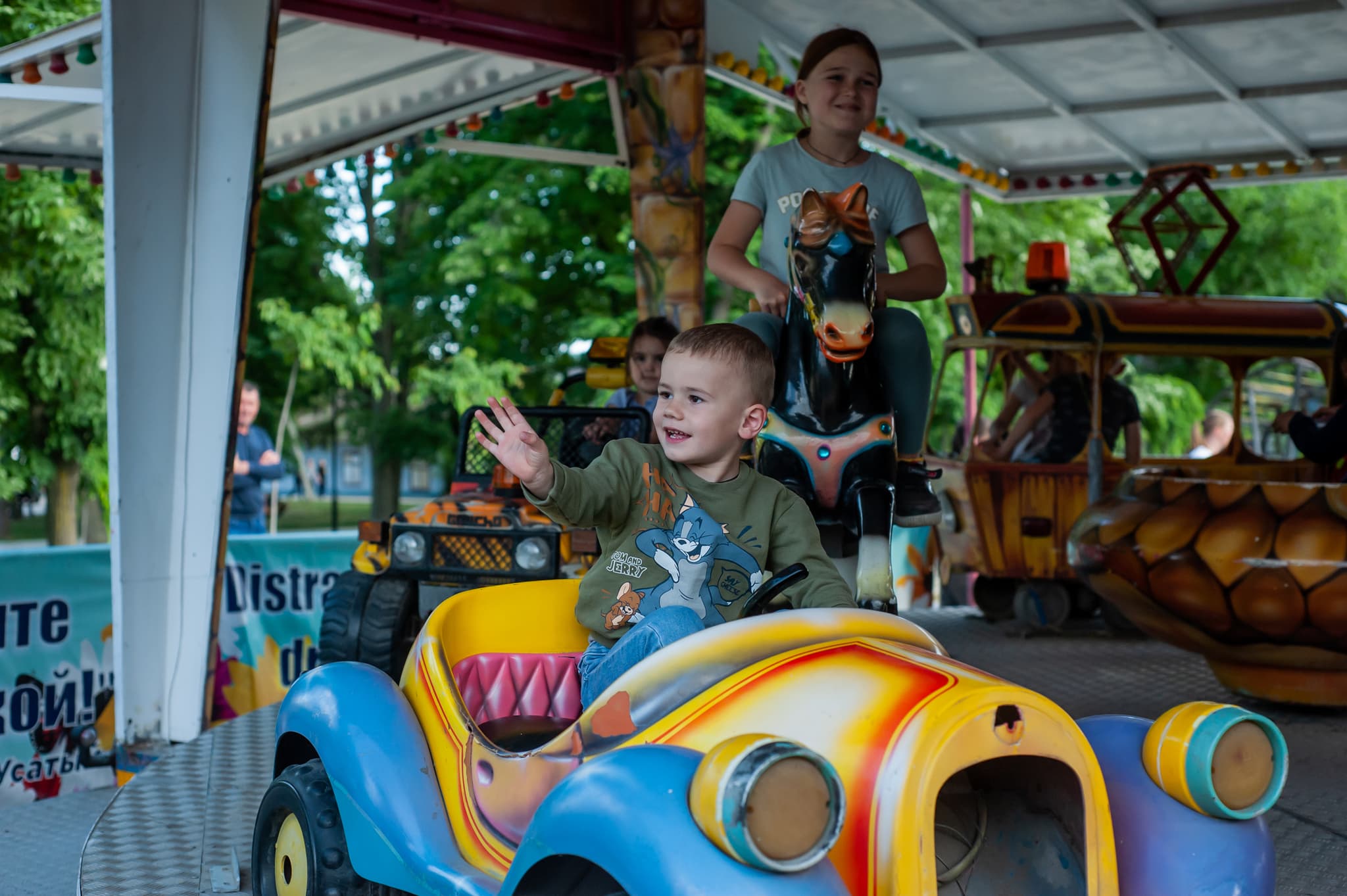 17.05.2024 - The free carousel caravan reached the children of Falesti