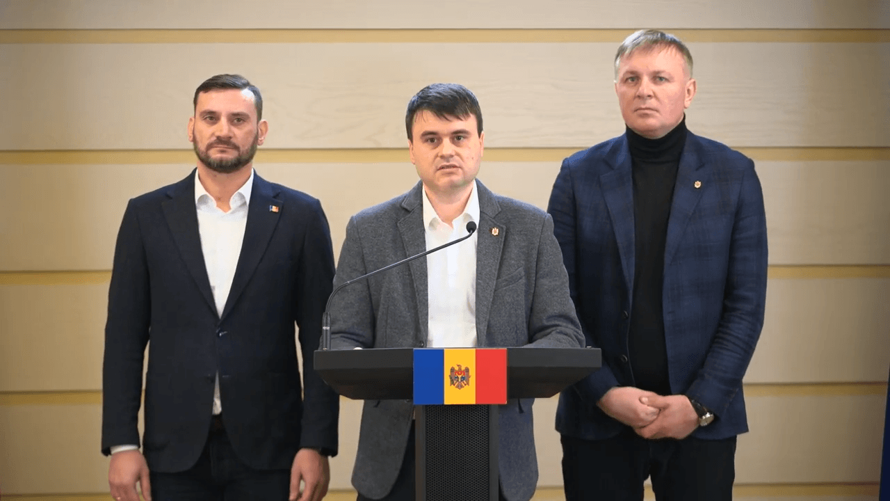  Deputatul Alexandr Berlinschii: Partidul Nostru va insista ca modificarea Legii cetățeniei să fie examinată în regim prioritar pentru a soluționa problema care vizează peste 26 000 de persoane