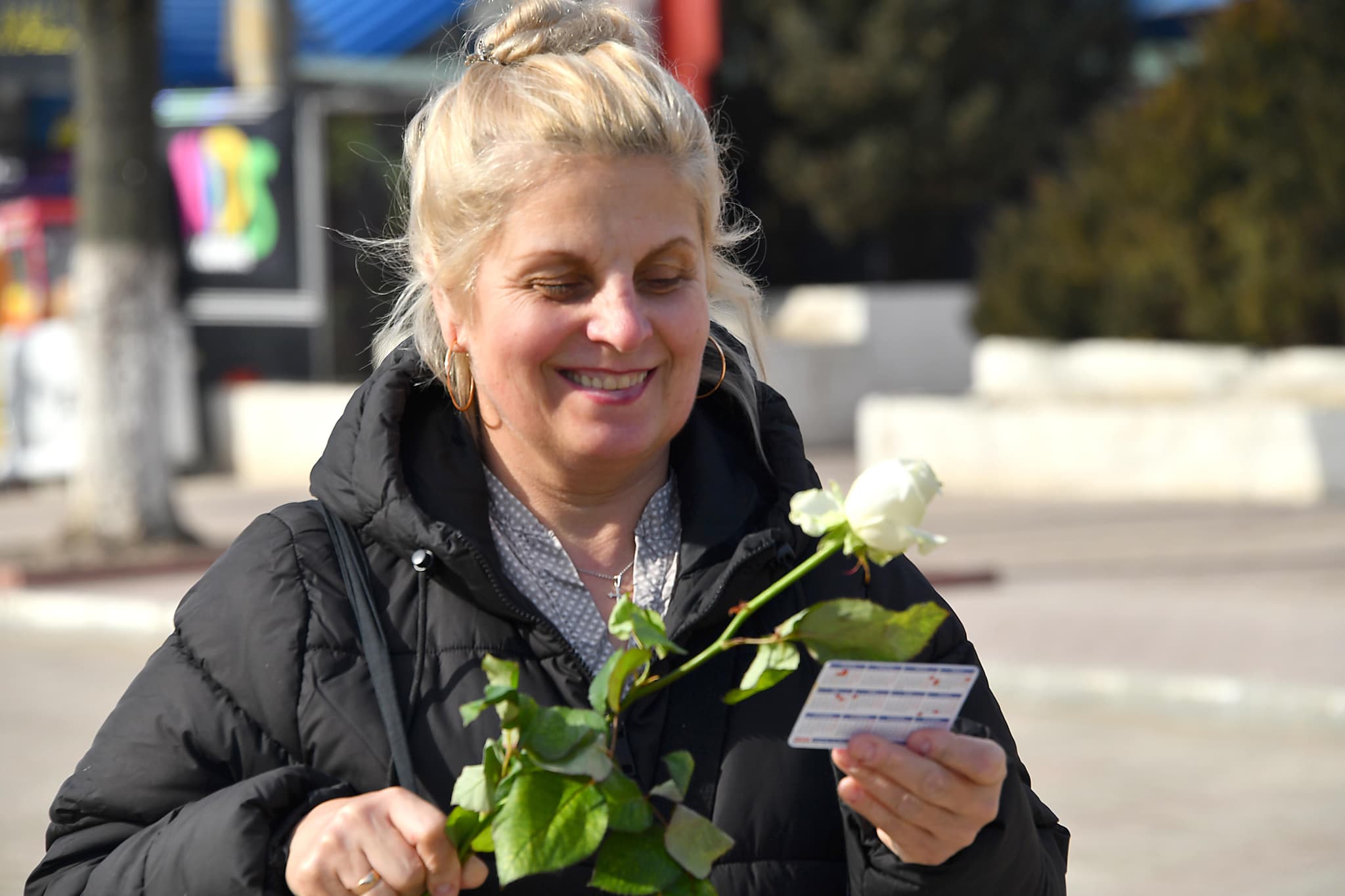 Bărbații Partidului Nostru au felicitat femeile de 8 Martie în toată țara. Renato Usatîi: „Voi sunteți lumina și echilibrul vieților noastre, vă mulțumim!” (19)