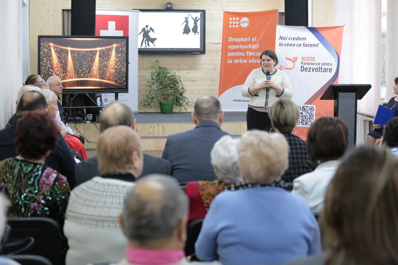 (FOTO) La Bălți a fost reparat şi inaugurat spațiul pentru Clubul Veteranilor (6)