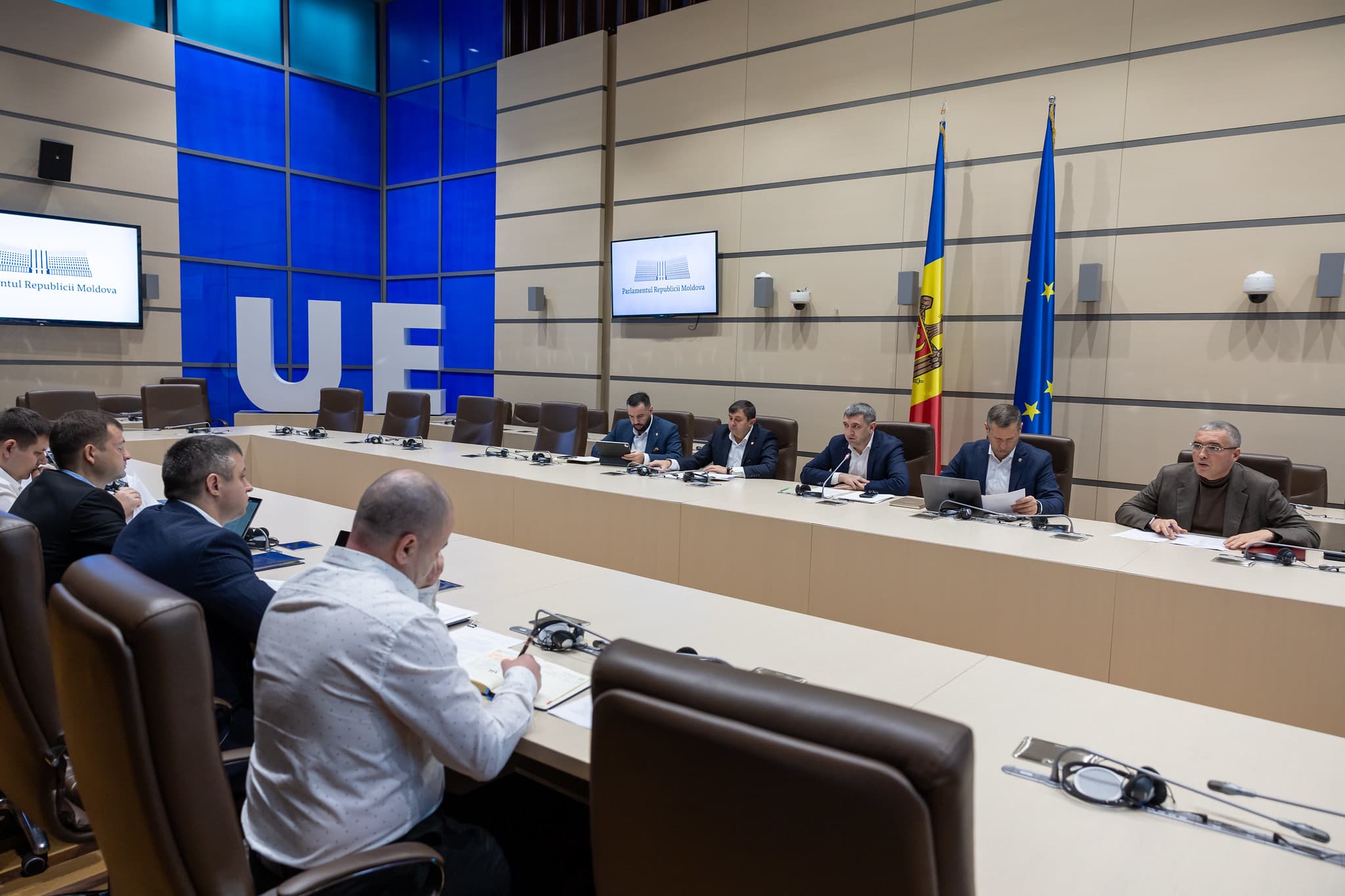 26.11.2025 – Meeting of the Committee on National Security, Defense and Public Order and a press briefing held by the Committee’s Vice Chair, Renato Usatîi, following the meeting