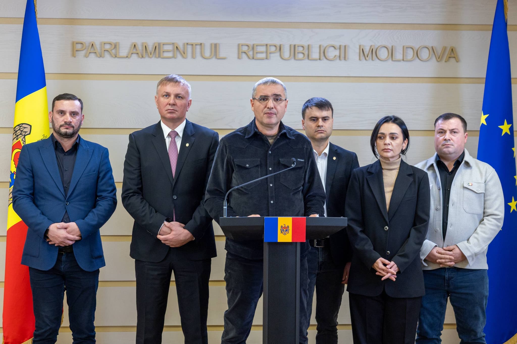 Renato Usatîi: Partidul Nostru propune ca toți cetățenii să poată efectua plăți în numerar până la 250.000 € pentru procurarea bunurilor mobile și imobile!
