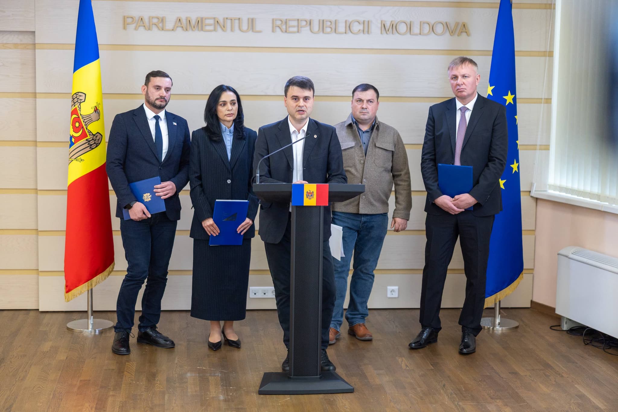 Deputații Partidului Nostru Elena Grițco și Alexandr Berlinschii au prezentat mai multe amendamente pentru Bălți – acestea vizează infrastructura, educația, mediul   