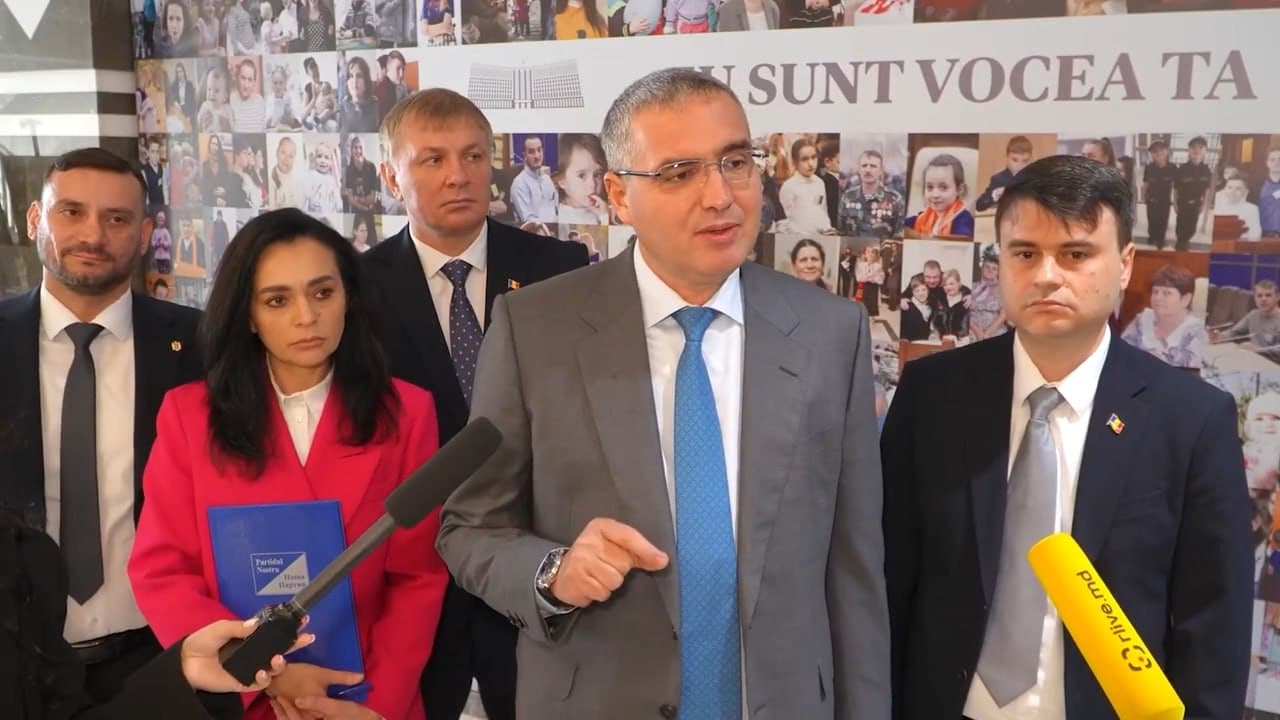Renato Usatîi: Alte state intervin pentru a reduce prețurile la carburanți, dar autoritățile din Republica Moldova nu iau măsuri