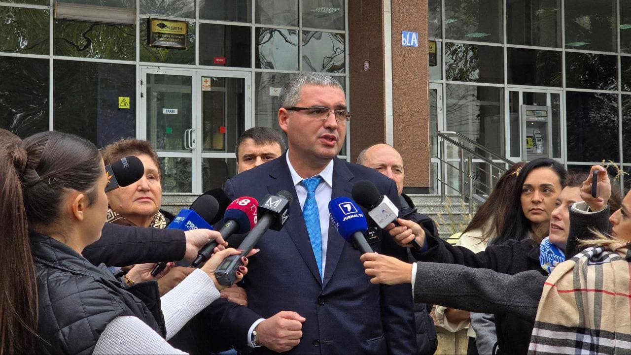 Renato Usatîi și echipa au votat pentru ca în țară să fie un gospodar responsabil de tot și oamenii peste patru ani să nu mai vrea schimbare, dar stabilitate (1)