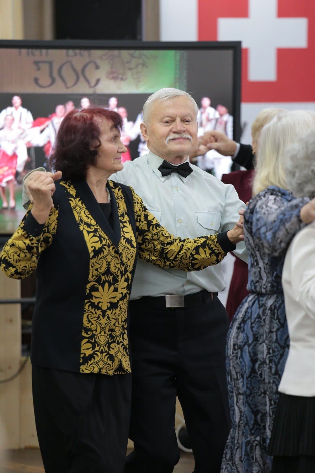 (FOTO) La Bălți a fost reparat şi inaugurat spațiul pentru Clubul Veteranilor (4)