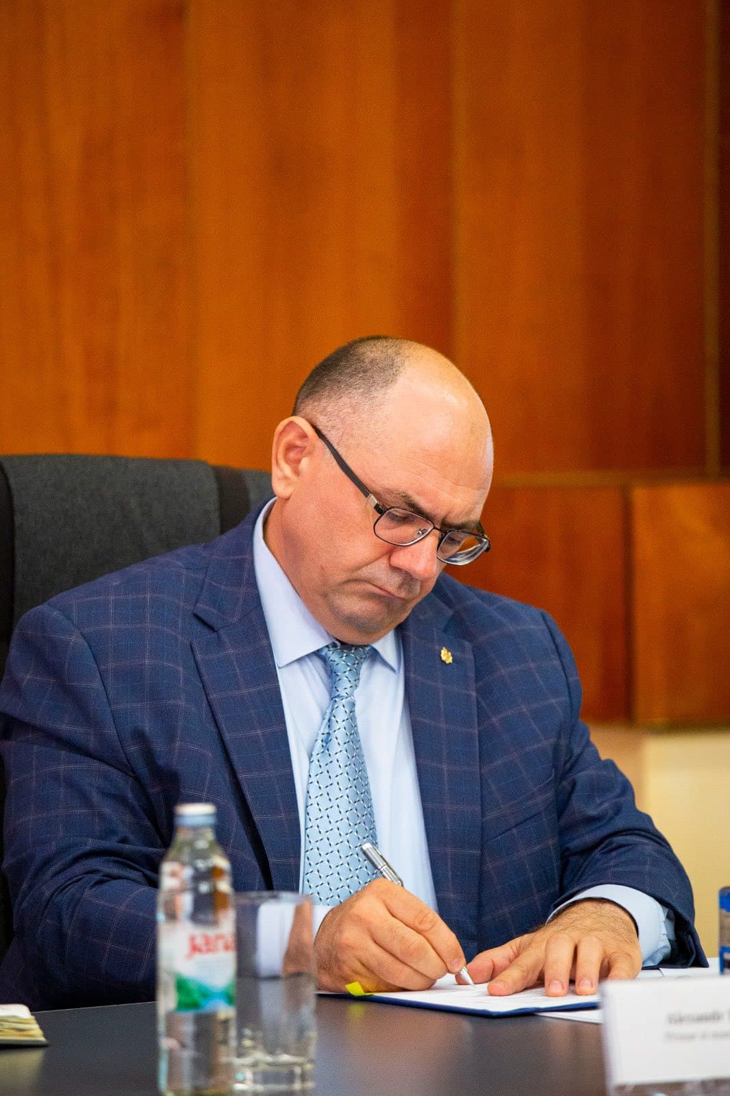 Primarul municipiului Bălți, Alexandr Petkov (Partidul Nostru), a semnat investiția de peste 15 milioane lei în infrastructura orașului  (6)