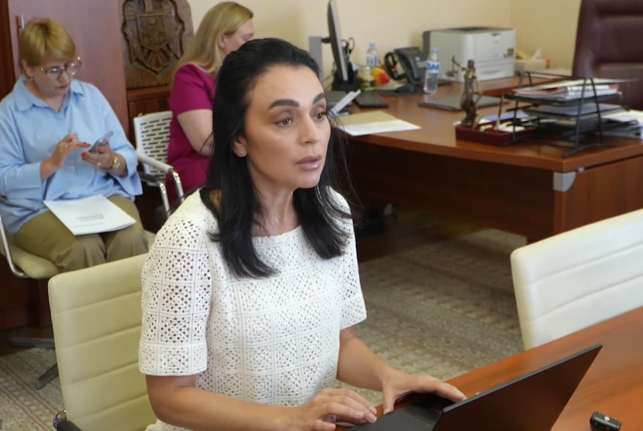 Deputații PAS nu au susținut în comisie proiectul de lege privind evaluarea externă a magistraților, elaborat de Partidul Nostru în vederea implementării recomandărilor Comisiei de la Veneția