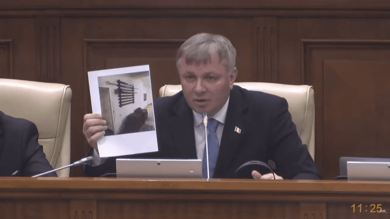 Deputatul Partidului Nostru, Constantin Cuiumju, cere explicații privind condițiile din cazarmele Armatei Naționale
