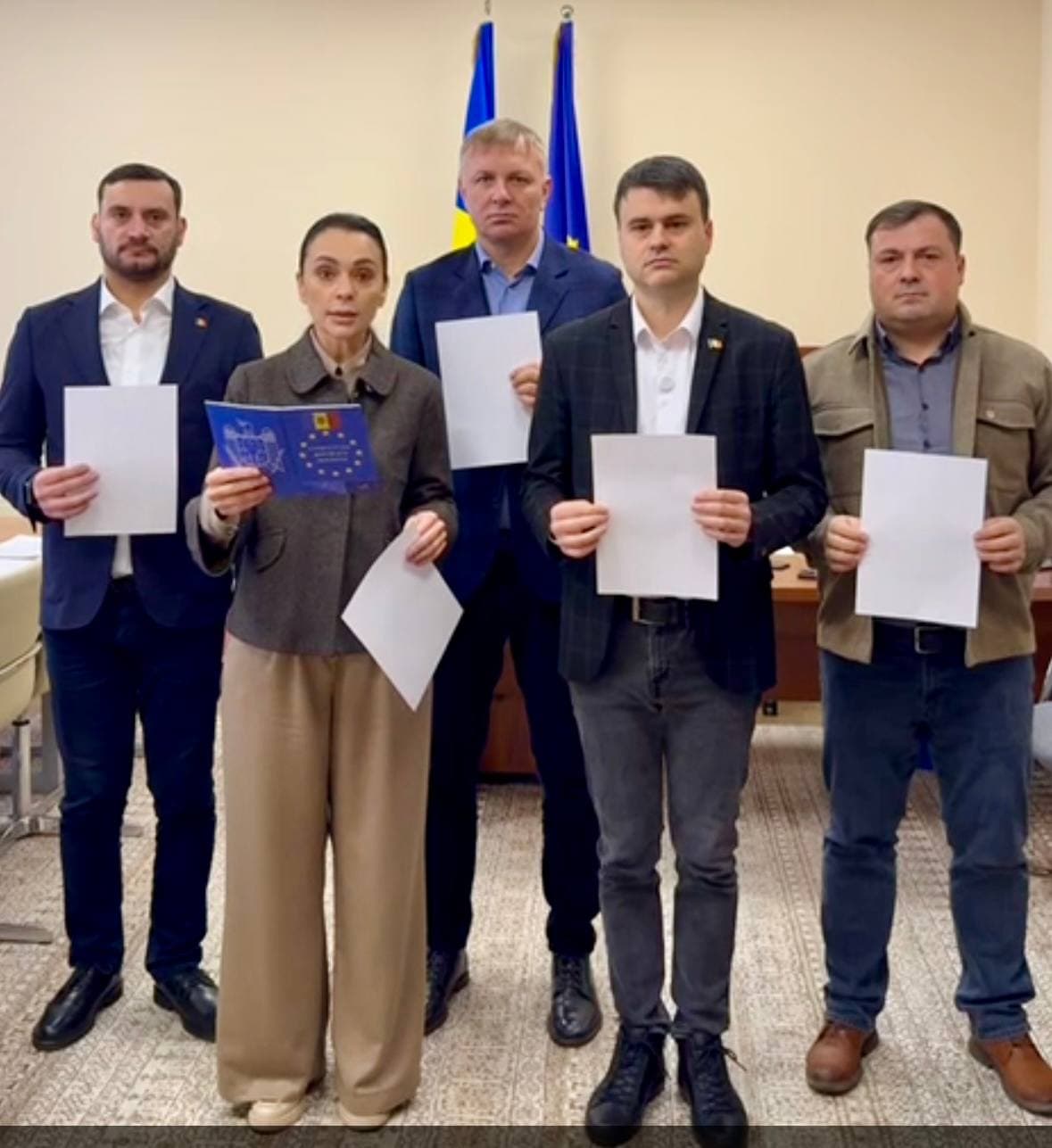 Fracțiunea Partidului Nostru susține protestul profesorilor și anunță amendament la bugetul pentru 2026 pentru majorarea reală a salariilor