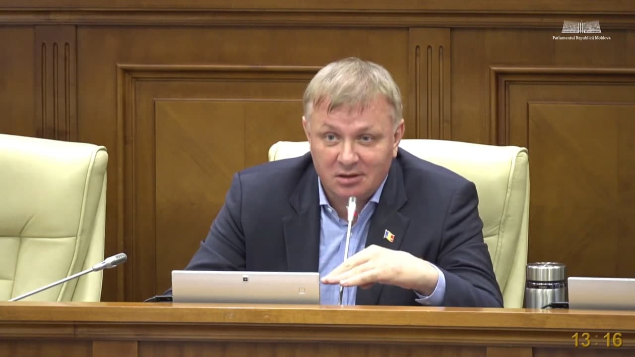 Constantin Cuiumju pune la îndoială ancheta privind vizita delegației afgane: „MAE a aprobat vizele - ancheta este împotriva propriilor decizii?”