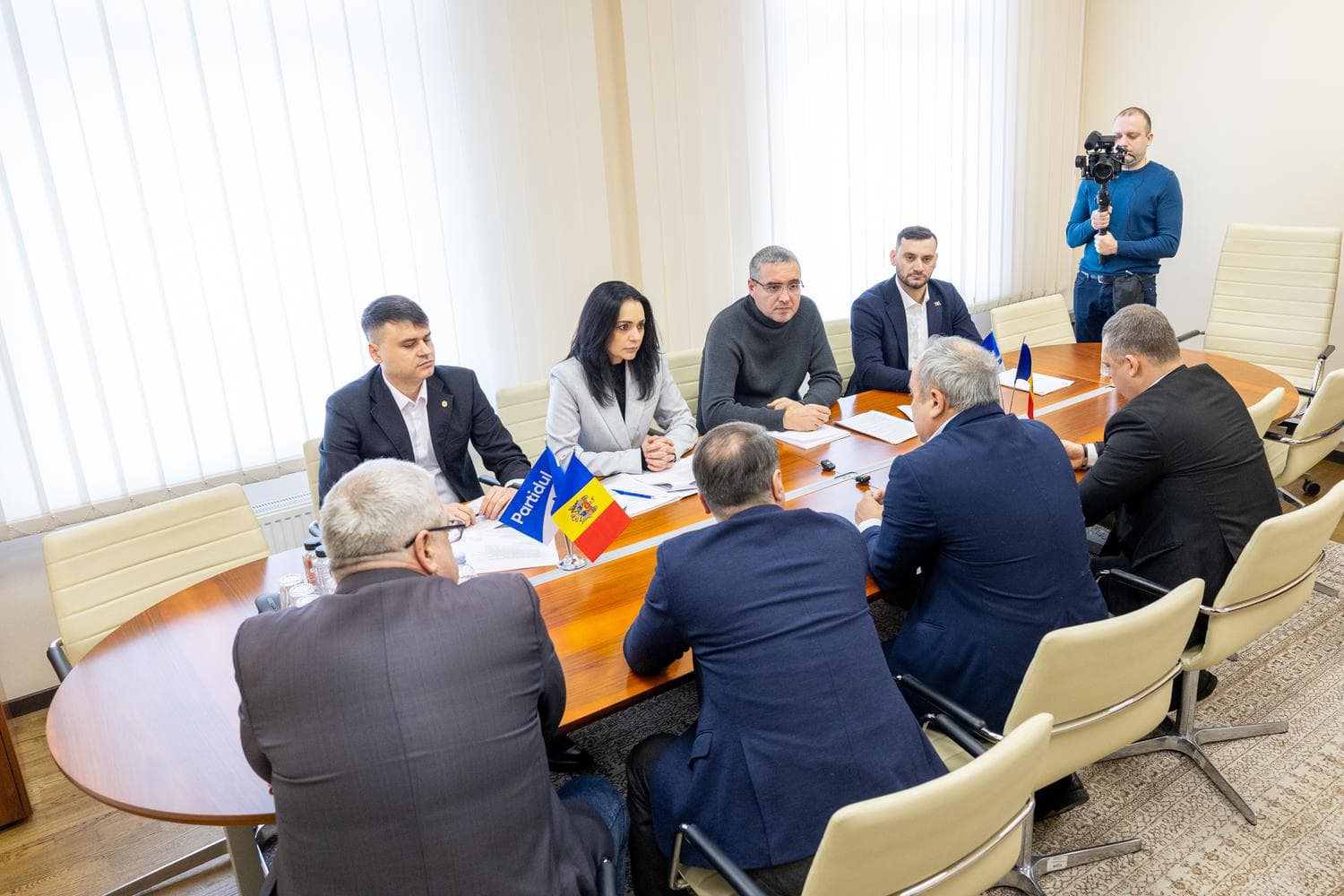 Renato Usatîi, după consultări cu reprezentanții CALM: Partidul Nostru susține municipalizarea țării