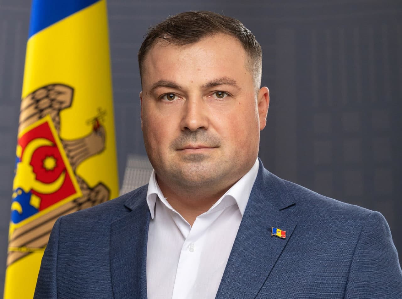 Parlamentul a adoptat noi măsuri de autorizare a produselor fitosanitare. Serghei Ivanov, Partidul Nostru: „Am ajuns la un consens și cu Guvernul, și cu agenții economici”