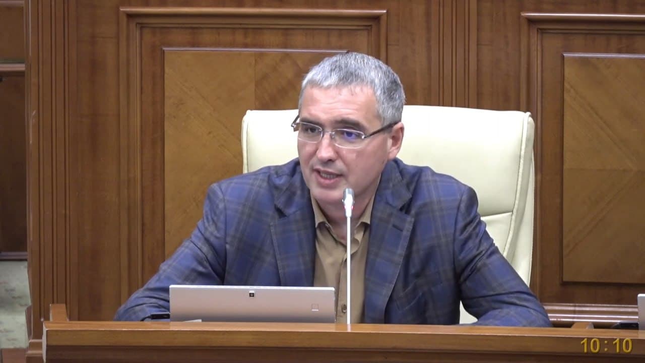 Despre problema calității apei în Bălți! Renato Usatîi: Am convenit ca ministrul Mediului, șeful ANSP, împreună cu primarul municipiului, să identifice urgent soluții la problema calității apei din oraș