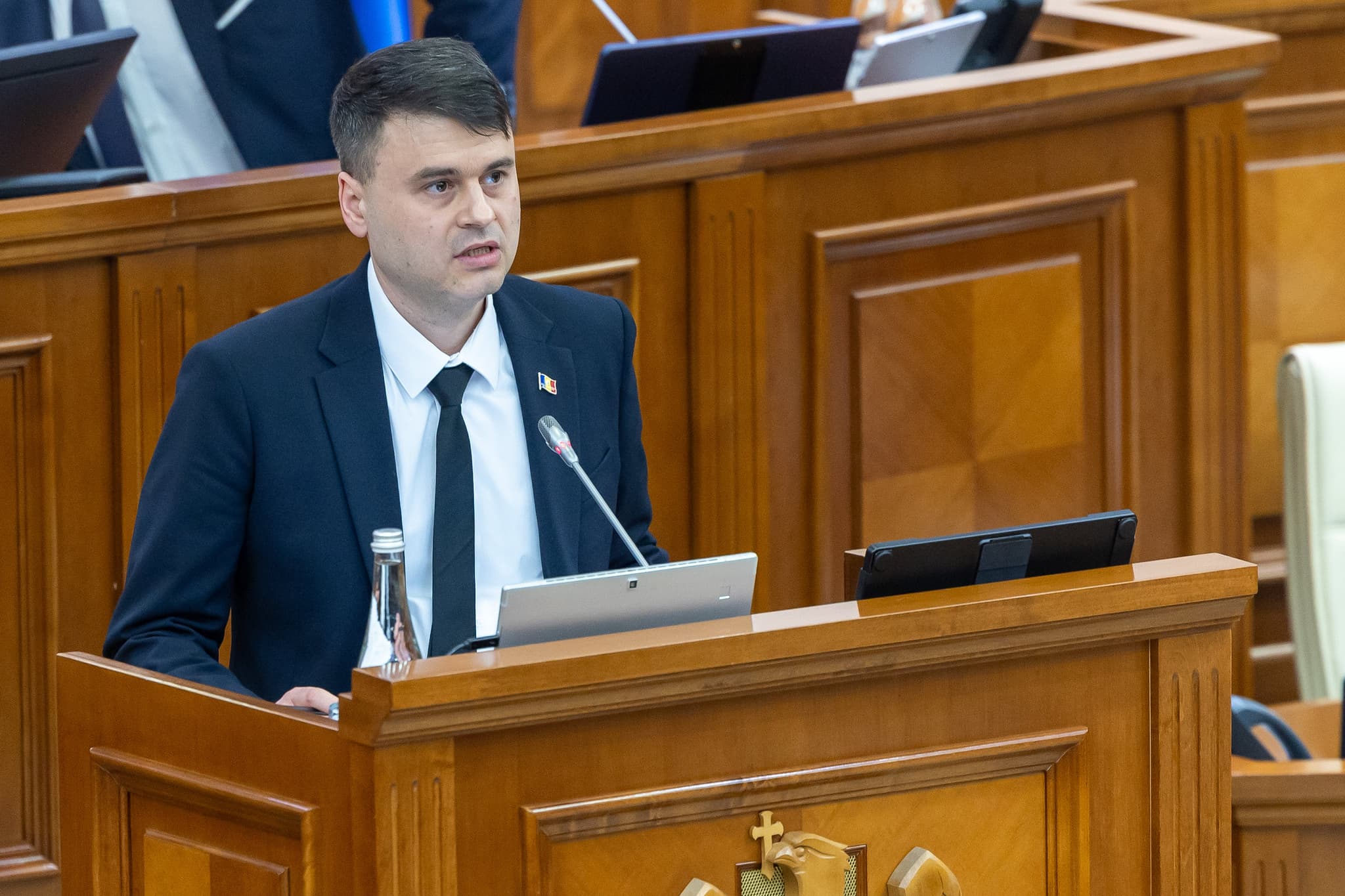 Partidul Nostru cere demisia ministrei de Interne, după reținerea a șase polițiști, acuzați de implicare în acte de corupție