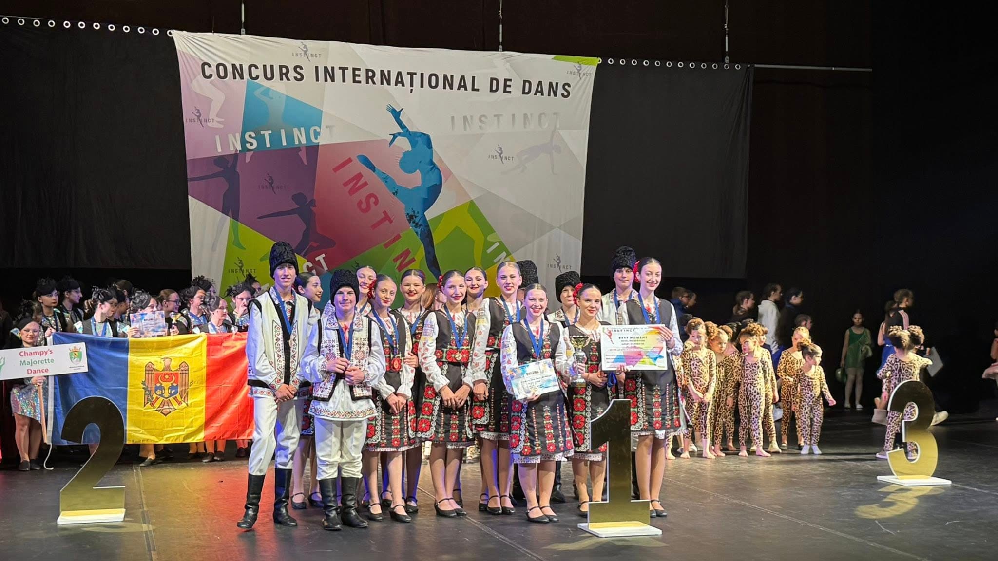 Investiții în cultură: primarul Victor Covalenco (Partidul Nostru) sprijină talentele din Băhrinești, iar ele duc faima satului și a Moldovei peste hotare (3)
