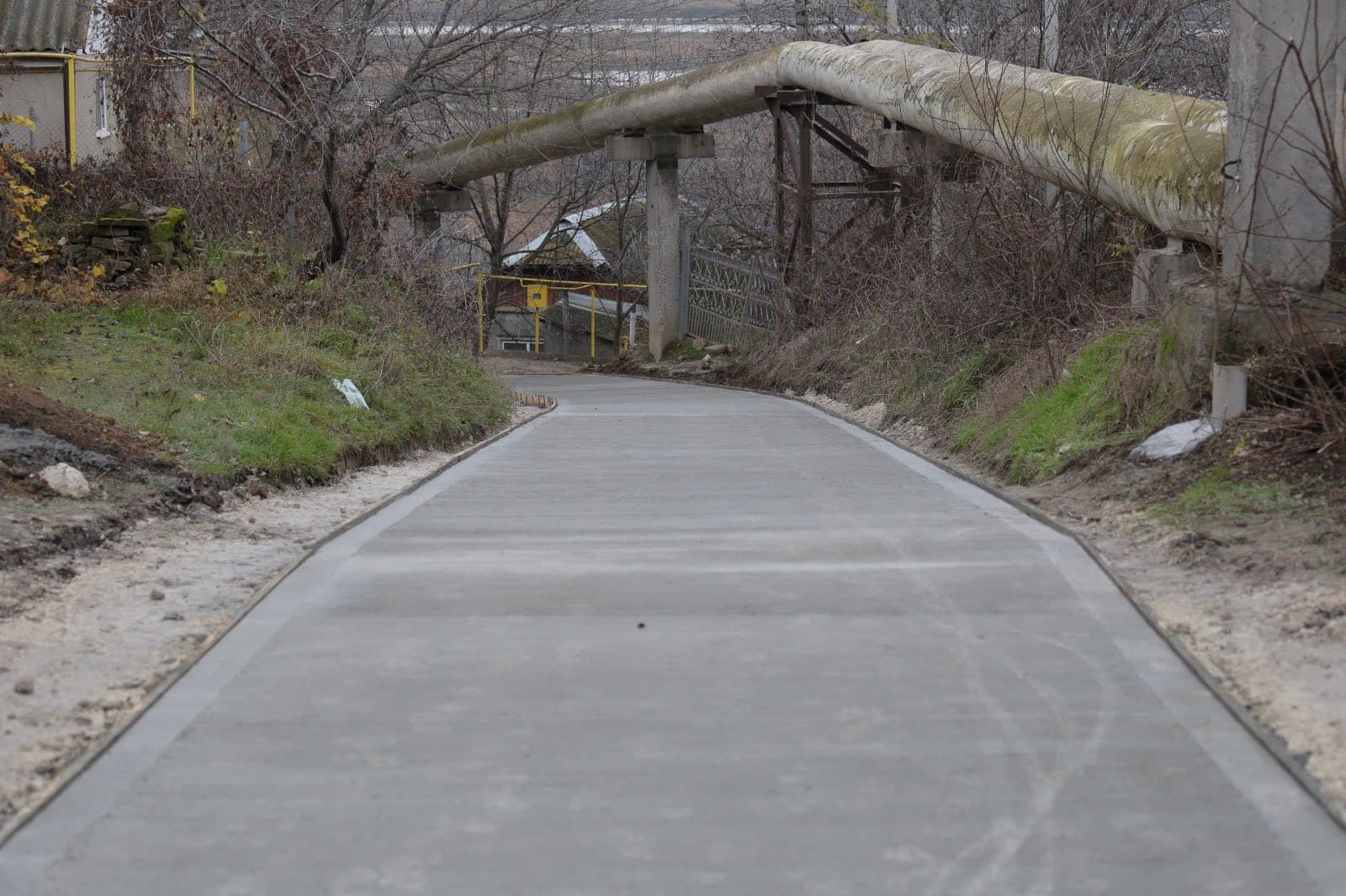 (FOTO/VIDEO) Municipiul Bălți implementează soluții inovatoare pentru drumuri greu accesibile (2)