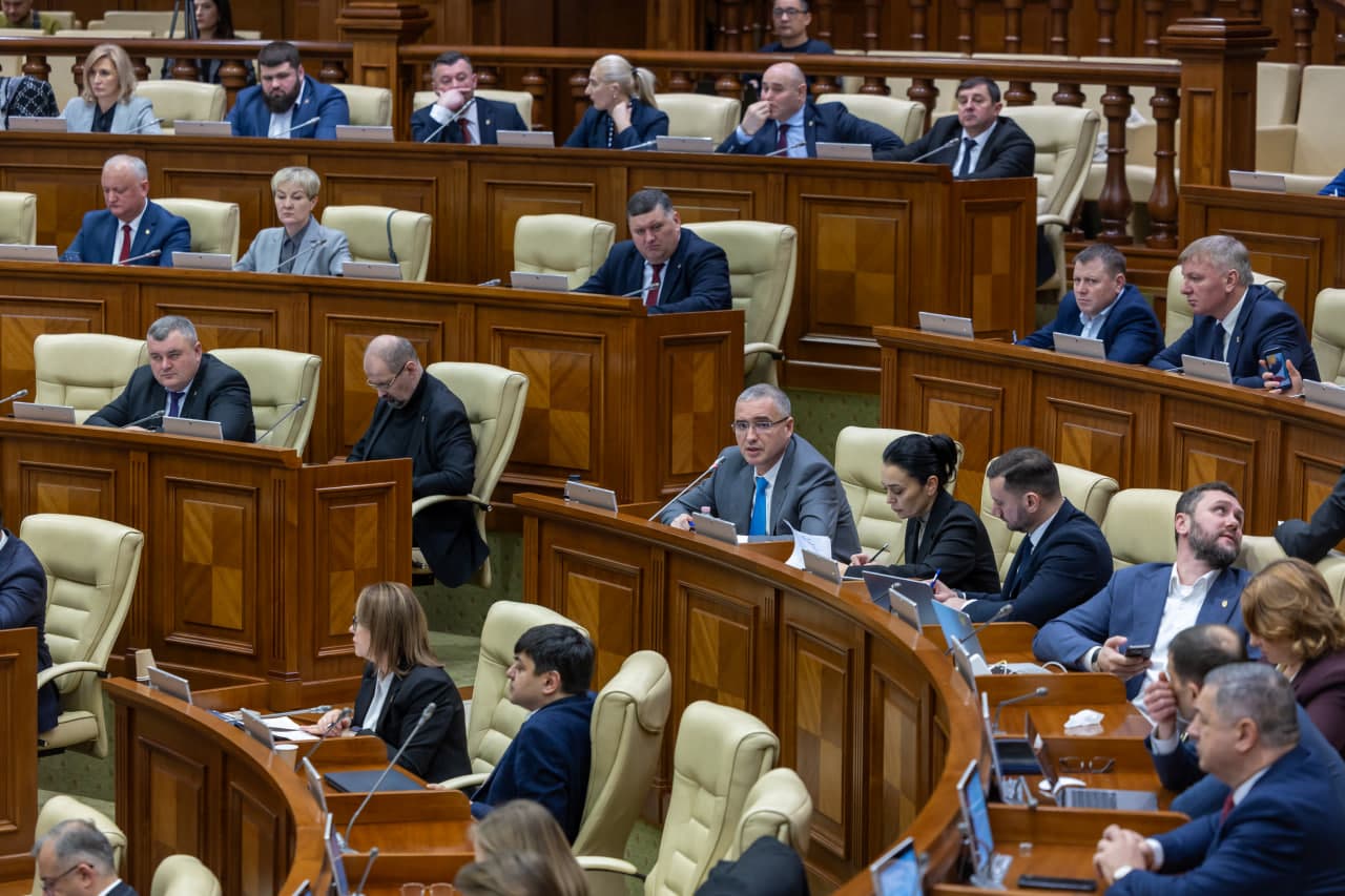 După ce PAS a respins aproape toate amendamentele opoziției la bugetul de stat, Renato Usatîi a anunțat un nou obiectiv real și pozitiv pentru 2026 – majoritatea să devină minoritate!
