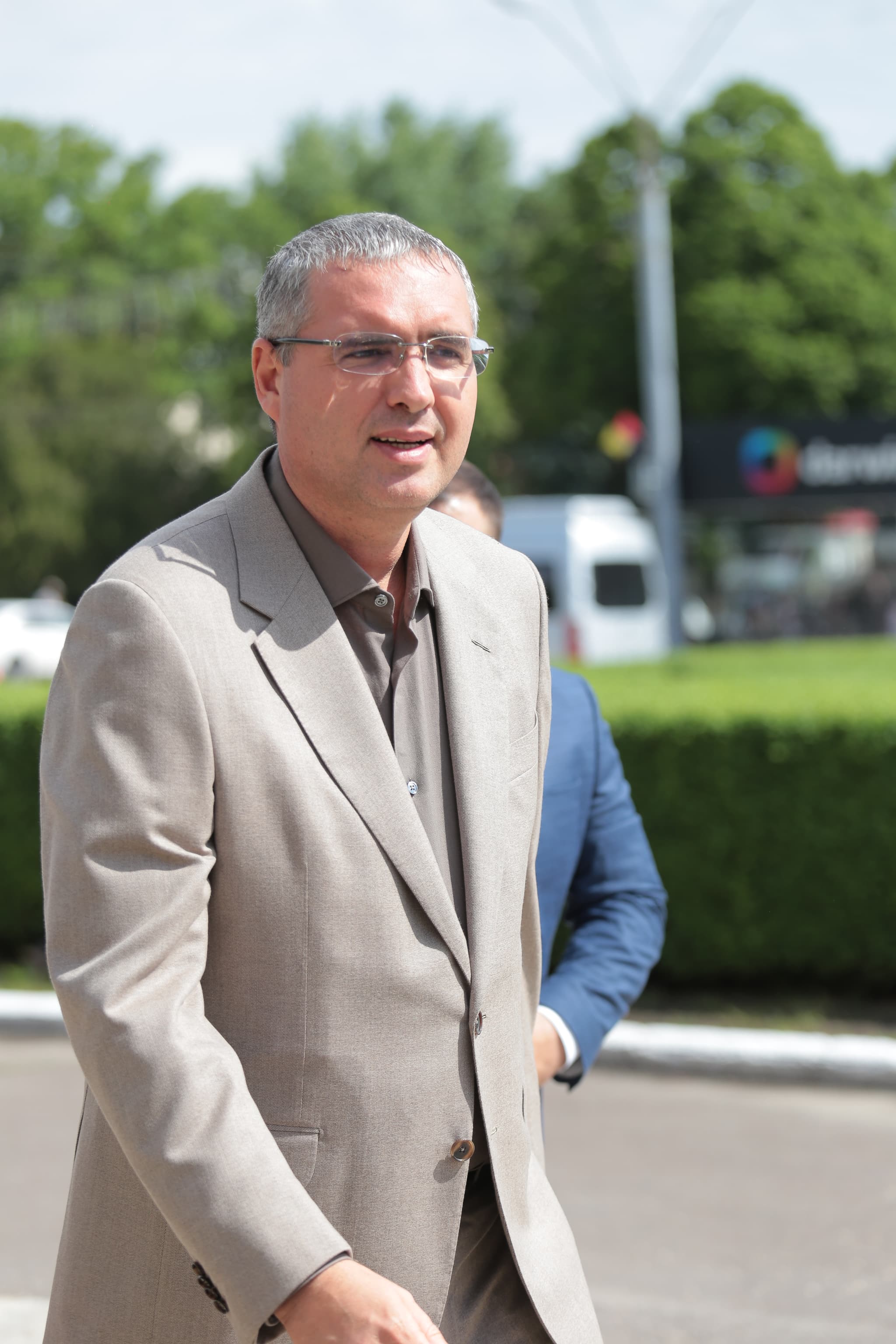 Renato Usatîi, de Hramul municipiului Bălți: „La Mulți ani, Bălți!  Împreună, am realizat multe proiecte frumoase și vom continua să facem lucruri importante pentru orașul nostru” (4)