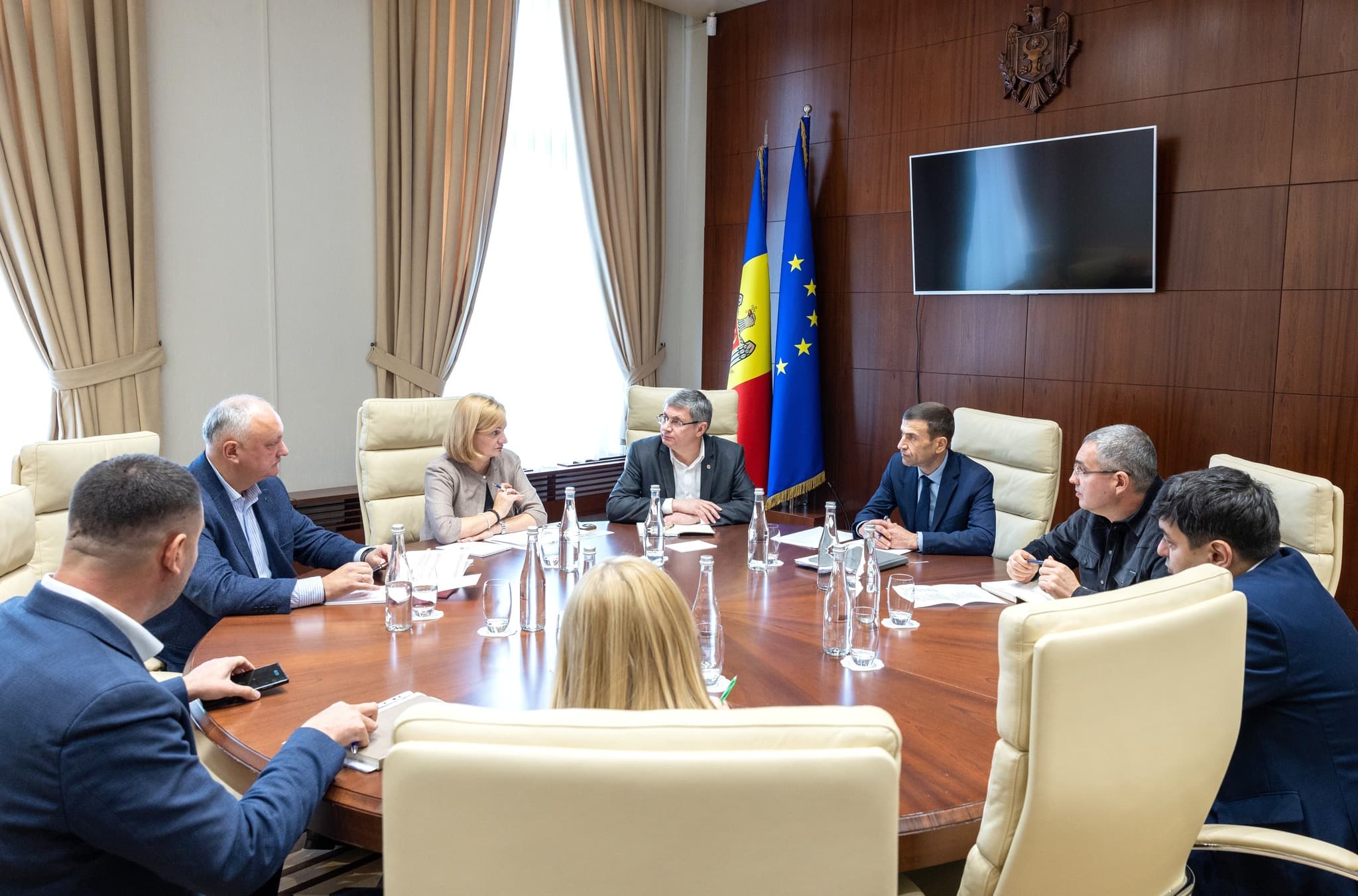Renato Usatîi a participat la consultările președintelui Parlamentului cu liderii fracțiunilor parlamentare