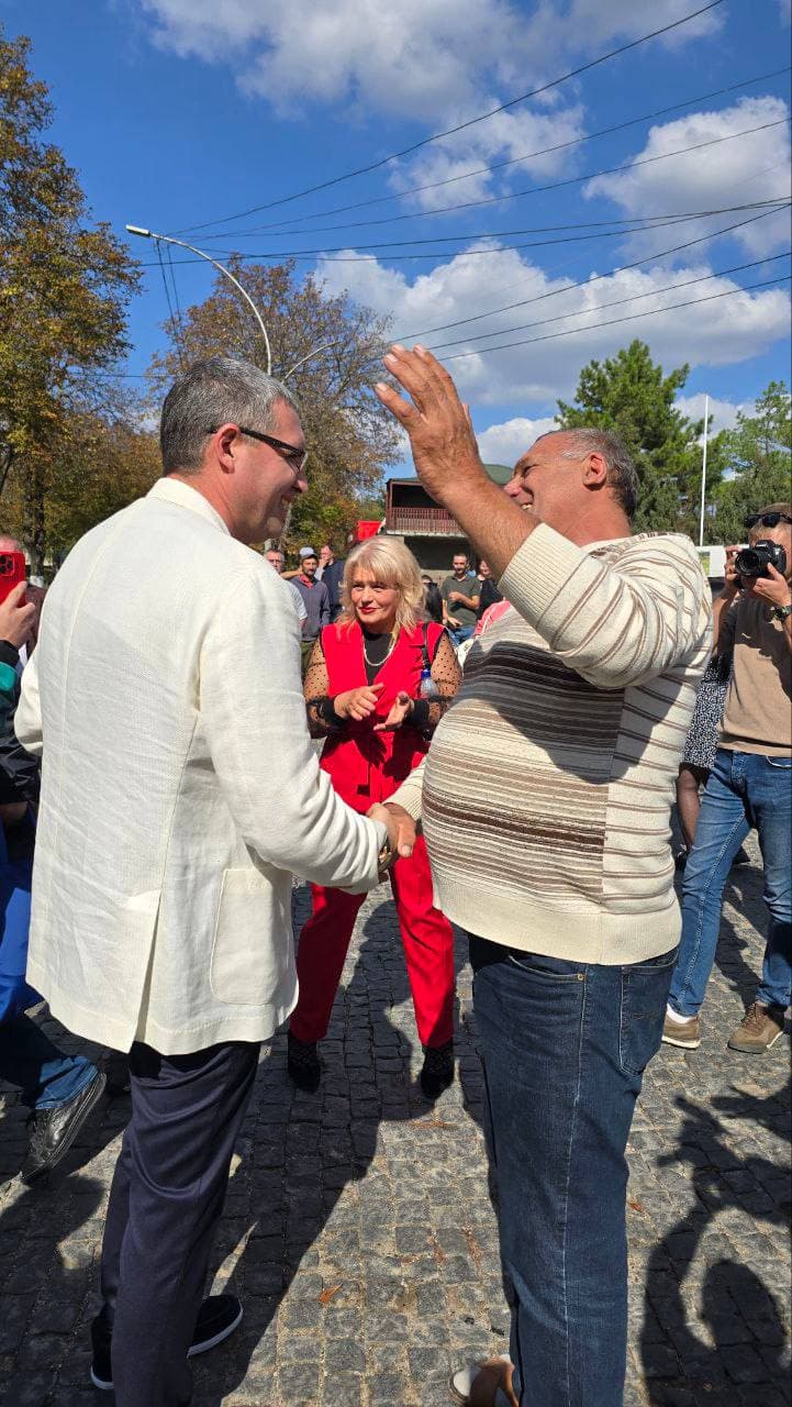 Renato Usatîi – DOAR PENTRU MOLDOVA! Candidatul Partidului Nostru s-a lansat în campania electorală în orașul de baștină Fălești (5)