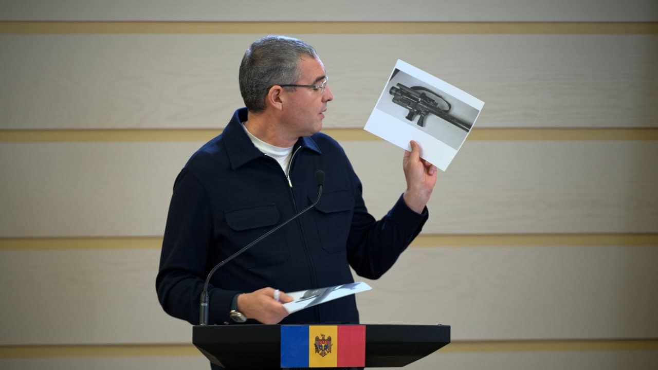După depistarea la Vama Albița a sistemelor „sol-aer”, Renato Usatîi anunță că va solicita, în cadrul ședințe de miercurea viitoare a Comisiei pentru securitate națională, apărare și ordine publică, audierea tuturor instituțiilor responsabile pentru acest caz.