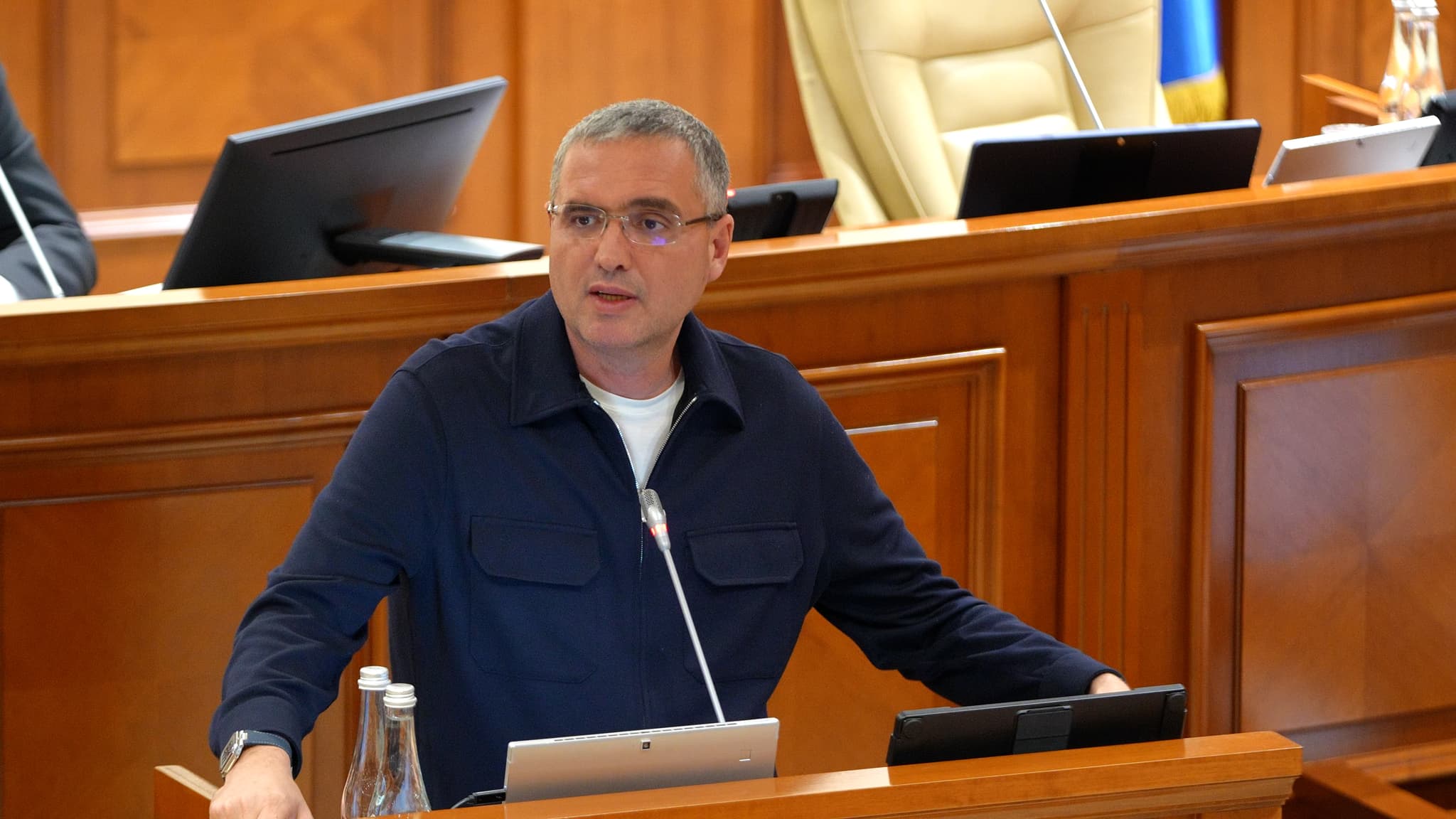 Renato Usatîi: Partidul Nostru susține starea de urgență, dar solicită implicarea tuturor fracțiunilor parlamentare în activitatea Comisiei pentru Situații Excepționale