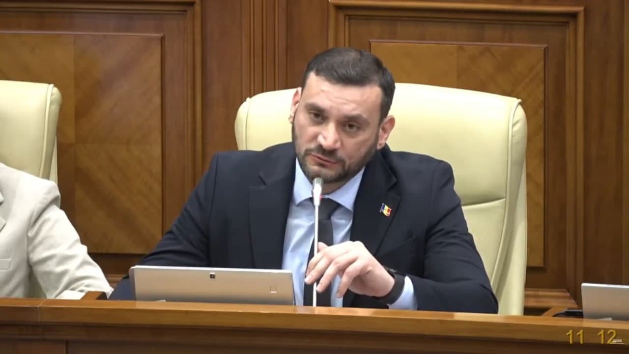 Noul Cod al Parlamentului riscă să transforme opoziția într-un actor formal. Nicolae Margarint, către PAS: „Nu săpa groapa altuia, că singur vei cădea în ea!”
