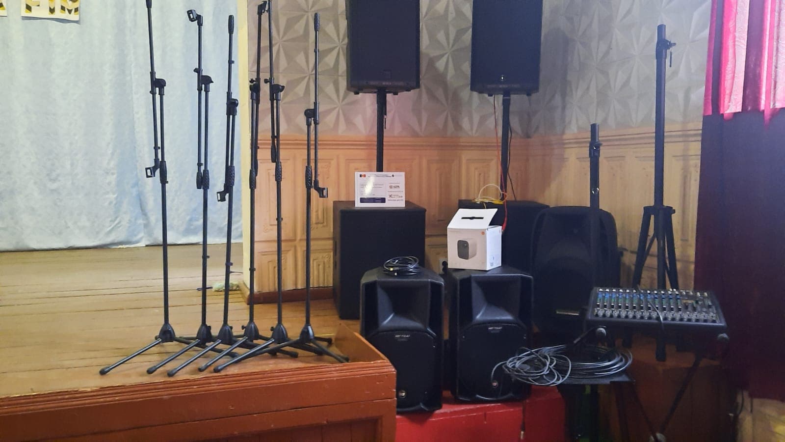 Primarul satului Catranîc, raionul Fălești, Serghei Fussa: Localitatea devine mai frumoasă prin amenajarea zonei de lângă Casa de Cultură (3)
