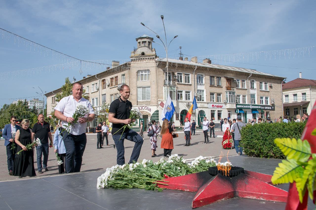Activiștii Partidului Nostru din Chișinău și Bălți au participat la acțiuni comemorative pe 22 iunie (4)