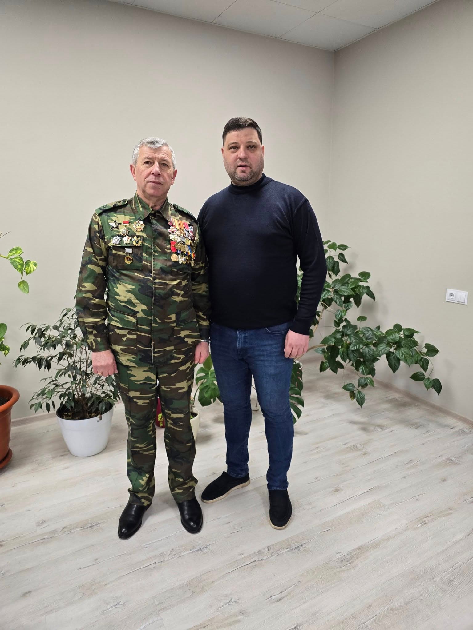 (FOTO) Omagiu adus veteranilor războiului din Afganistan, la 36 de ani de la retragerea trupelor sovietice (13)