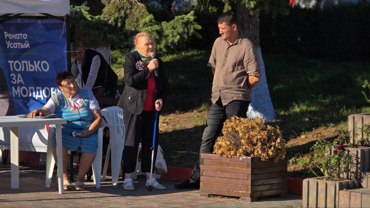 Renato Usatîi la întâlnirea din Rîșcani: „Țara trebuie să înceapă să câștige bani, asta va deschide calea pentru investiții în toate domeniile” (6)
