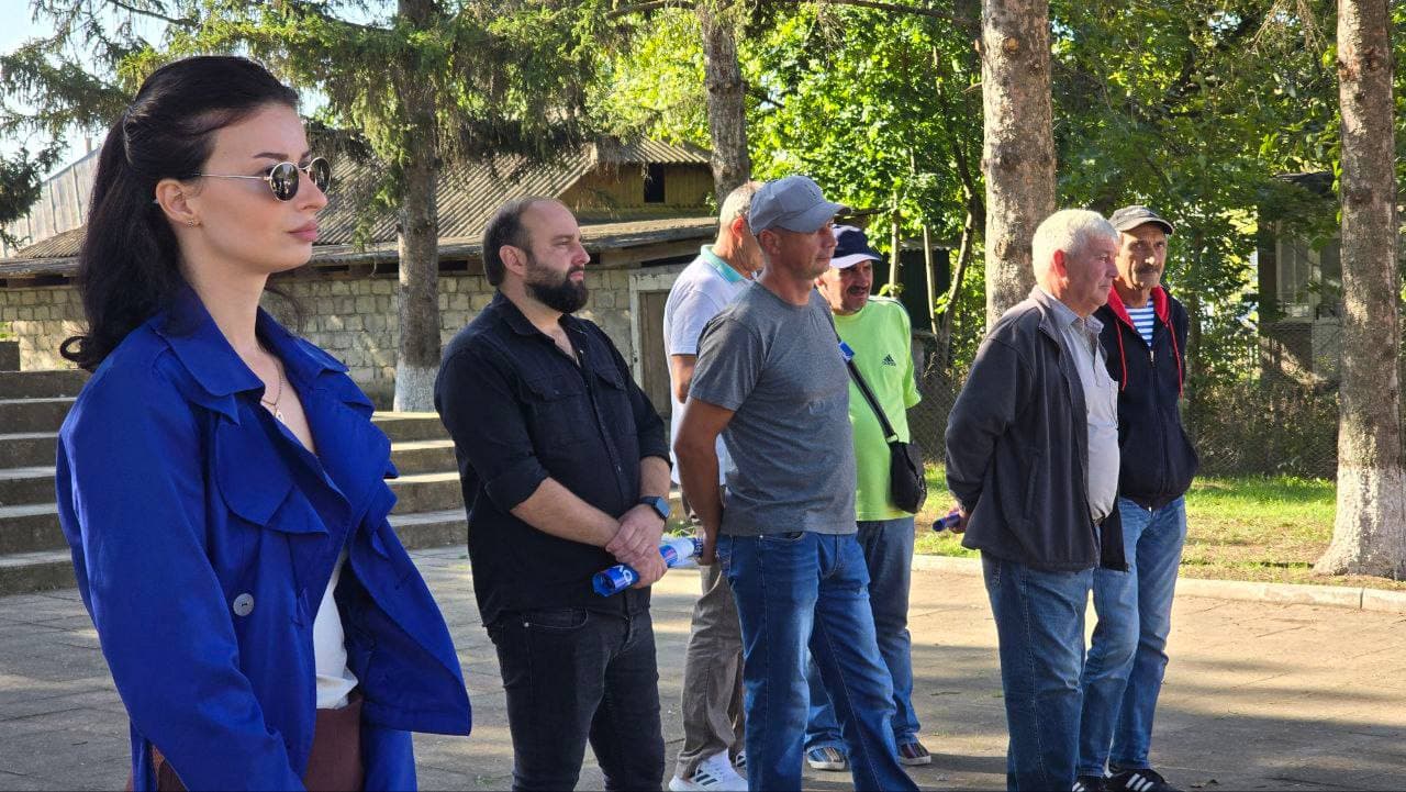 Renato Usatîi: Farmacii electronice în fiecare sat, pentru acces la cele mai importante medicamente  (2)