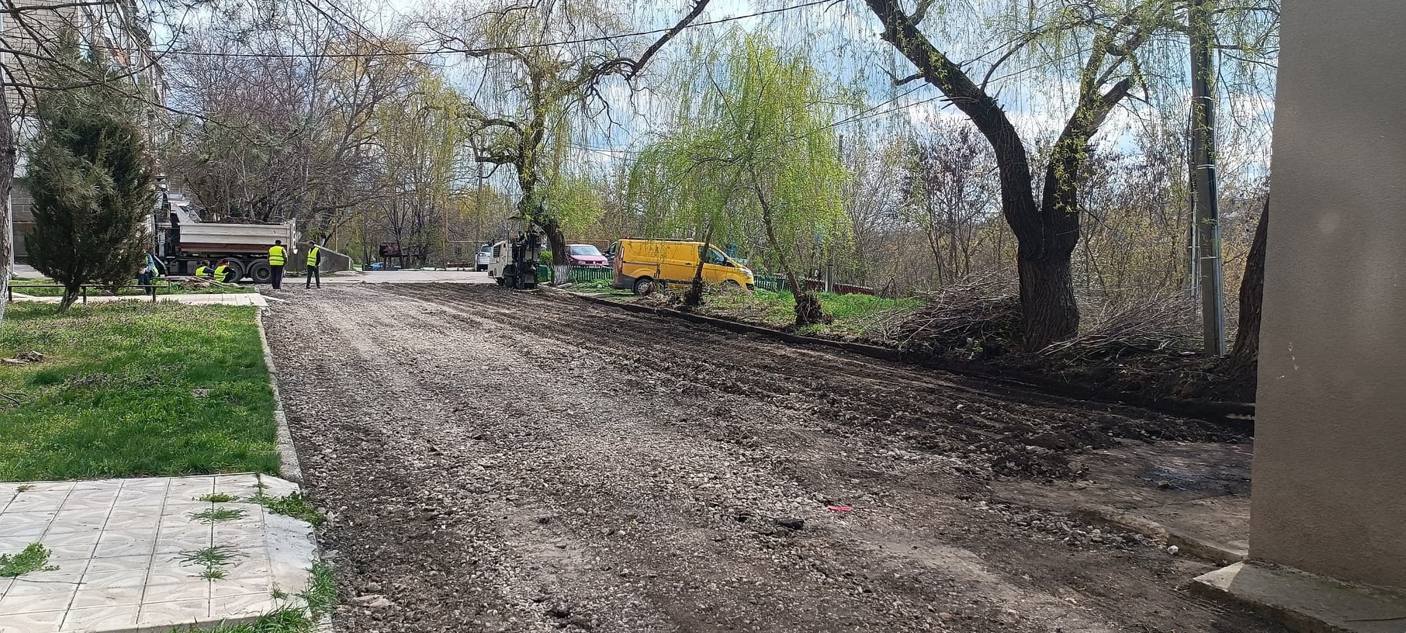 Primăria Rîșcani a demarat un amplu proiect de modernizare a drumurilor și parcărilor publice (3)