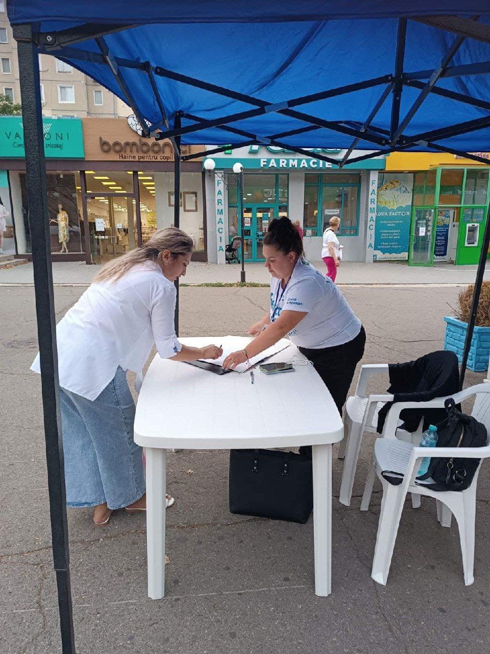 Continuă activ adunarea semnăturilor în susținerea candidaturii lui Renato Usatîi la alegerile prezidențiale (3)
