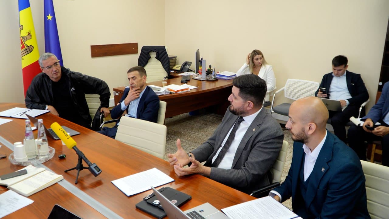 Renato Usatîi: „Am propus ministrului Energiei să mergem la Bălți și să clarificăm problemele modernizării sistemului de încălzire”