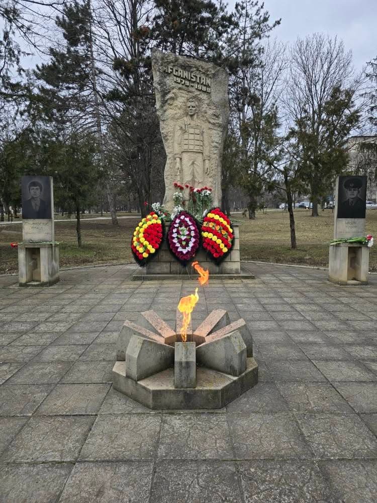 (FOTO) Omagiu adus veteranilor războiului din Afganistan, la 36 de ani de la retragerea trupelor sovietice (12)